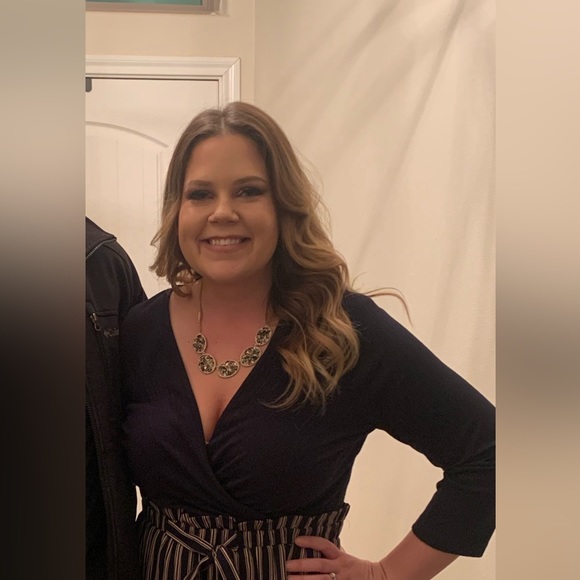 Meet your Posher, Kayla - Picture 5 of 6